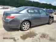 2009 Honda Accord EX-L z VIN 1HGCP36849A005007, wystawiony jako Copart lot #59710165 z przebiegiem 267 830 mil mil oraz Szkoda całkowita • Salvage title. Historia ofert i sprzedaży dostępna na DreamBid. Obrazek 3.