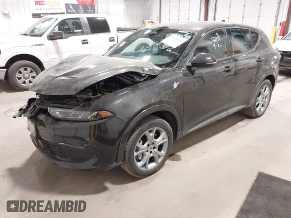 ✅ 2024 Dodge Hornet R/T • VIN: ZACPDFCW6R3A28812 • Lot: 43120014. Listed on IAAI with 29,536 mi. Free auction sales archive from the USA and detailed vehicle history report at DreamBid. Image 2.