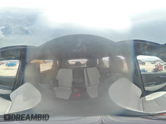 ✅ 2022 Kia EV6 GT-Line • VIN: KNDC44LA9N5052962 • Лот: 60885465. Опубликован ранее на Copart с пробегом 27 532 миль. Бесплатный доступ к архиву аукционных продаж из США и подробный отчёт об истории автомобиля на DreamBid. Изображение 15.