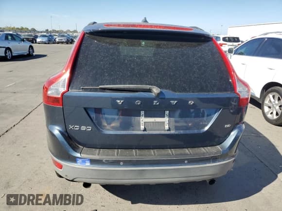 ✅ 2010 Volvo XC60 3.2L • VIN: YV4960DL4A2083994 • Lot: 71965455. Wystawiony na Copart z przebiegiem 97 021 mil. Bezpłatny archiwum sprzedaży aukcyjnych z USA i szczegółowy raport historii pojazdu na DreamBid. Zdjęcie 6.