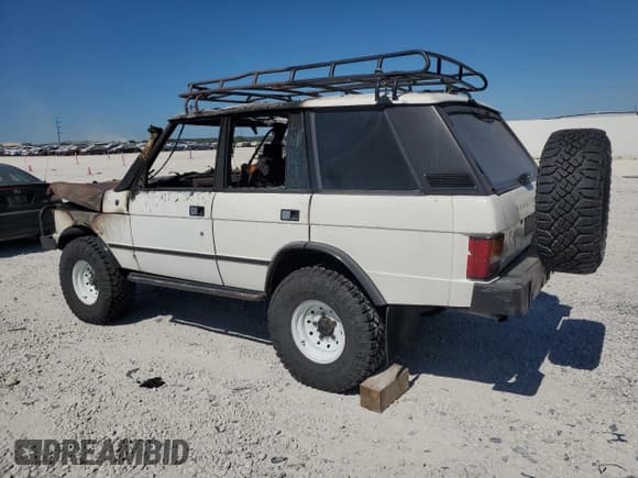 ✅ 1982 Land Rover Range Rover • VIN: SALLHAMV1AF503239 • Лот: 73502894. Опубликован ранее на Copart с пробегом Не указан. Бесплатный доступ к архиву аукционных продаж из США и подробный отчёт об истории автомобиля на DreamBid. Изображение 2.