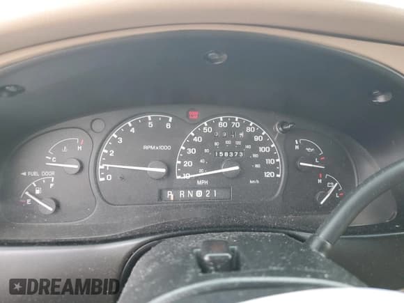 ✅ 2001 Ford Explorer XLT • VIN: 1FMZU73E71ZA07810 • Lot: 55428155. Wystawiony na Copart z przebiegiem 158 373 mil. Bezpłatny archiwum sprzedaży aukcyjnych z USA i szczegółowy raport historii pojazdu na DreamBid. Zdjęcie 9.