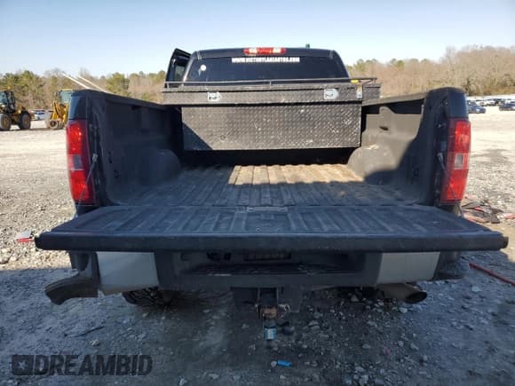✅ 2014 Chevrolet Silverado 2500HD LT • VIN: 1GC1KXCG4EF143070 • Лот: 46137485. Опубликован ранее на Copart с пробегом 218 910 миль. Бесплатный доступ к архиву аукционных продаж из США и подробный отчёт об истории автомобиля на DreamBid. Изображение 6.