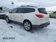 ✅ 2011 Chevrolet Traverse LTZ • VIN: 1GNKVLED8BJ214441 • Lot: 43875587. Wystawiony na IAAI z przebiegiem 197 367 mil. Bezpłatny archiwum sprzedaży aukcyjnych z USA i szczegółowy raport historii pojazdu na DreamBid. Zdjęcie 3.