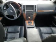 ✅ 2008 Cadillac STS RWD • VIN: 1G6DC67A180123640 • Lot: 71204034. Wystawiony na Copart z przebiegiem Nie podano. Bezpłatny archiwum sprzedaży aukcyjnych z USA i szczegółowy raport historii pojazdu na DreamBid. Zdjęcie 8.