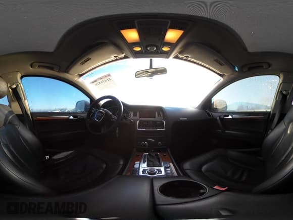 ✅ 2009 Audi Q7 • VIN: WA1AY74L69D002880 • Lot: 41416826. Wystawiony na IAAI z przebiegiem 157 344 mil. Bezpłatny archiwum sprzedaży aukcyjnych z USA i szczegółowy raport historii pojazdu na DreamBid. Zdjęcie 19.