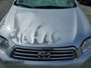 ✅ 2010 Toyota Highlander Limited • VIN: JTEYK3EH1A2105516 • Лот: 72103295. Опубликован ранее на Copart с пробегом Не указан. Бесплатный доступ к архиву аукционных продаж из США и подробный отчёт об истории автомобиля на DreamBid. Изображение 12.