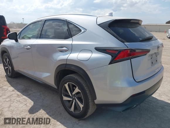 ✅ 2018 Lexus NX 300 • VIN: JTJYARBZ9J2098366 • Lot: 43286508. Wystawiony na IAAI z przebiegiem 132 290 mil. Bezpłatny archiwum sprzedaży aukcyjnych z USA i szczegółowy raport historii pojazdu na DreamBid. Zdjęcie 3.