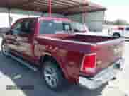 2017 Ram 1500 Laramie z VIN 1C6RR6NT3HS730947, wystawiony jako IAAI lot #41837948 z przebiegiem 126 879 mil mil oraz . Historia ofert i sprzedaży dostępna na DreamBid. Obrazek 3.
