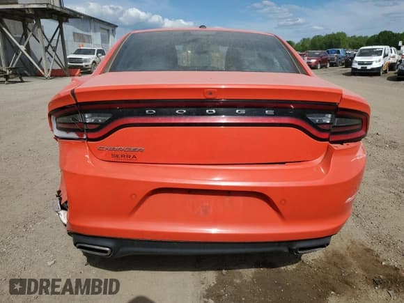 ✅ 2019 Dodge Charger SXT • VIN: 2C3CDXBG6KH760117 • Lot: 58207465. Wystawiony na Copart z przebiegiem 127 538 mil. Bezpłatny archiwum sprzedaży aukcyjnych z USA i szczegółowy raport historii pojazdu na DreamBid. Zdjęcie 6.