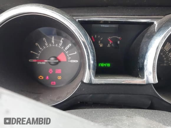 ✅ 2008 Ford Mustang GT Deluxe • VIN: 1ZVHT82HX85160085 • Lot: 42987911. Listed on IAAI with 170,479 mi. Free auction sales archive from the USA and detailed vehicle history report at DreamBid. Image 7.