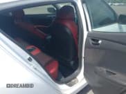 ✅ 2012 Hyundai Veloster w/Gray Int • VIN: KMHTC6ADXCU050034 • Lot: 42506584. Wystawiony na IAAI z przebiegiem 142 514 mil. Bezpłatny archiwum sprzedaży aukcyjnych z USA i szczegółowy raport historii pojazdu na DreamBid. Zdjęcie 8.