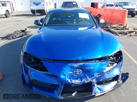 ✅ 2023 Toyota Supra 3.0 • VIN: WZ1DB0G03PW059263 • Лот: 42743396. Опубликован ранее на IAAI с пробегом 12 601 миль. Бесплатный доступ к архиву аукционных продаж из США и подробный отчёт об истории автомобиля на DreamBid. Изображение 18.