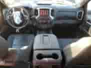 2021 Chevrolet Silverado 3500HD LTZ с VIN 1GC4YUEY7MF293401, выставлен на аукционе Copart как лот 82145064 с пробегом 15 374 миль миль и Списание • Salvage title. История ставок и продаж доступна на DreamBid. Изображение 8.