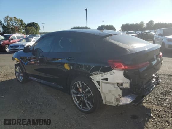 ✅ 2021 BMW X4 M40i • VIN: 5UX2V5C05M9H59295 • Lot: 71312963. Wystawiony na Copart z przebiegiem 31 050 mil. Bezpłatny archiwum sprzedaży aukcyjnych z USA i szczegółowy raport historii pojazdu na DreamBid. Zdjęcie 2.