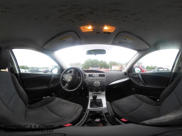 ✅ 2010 Mazda 3 i Touring • VIN: JM1BL1SG3A1262462 • Lot: 42197772. Listed on IAAI with 147,488 mi. Free auction sales archive from the USA and detailed vehicle history report at DreamBid. Image 18.