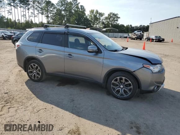 ✅ 2015 Mitsubishi Outlander GT • VIN: JA4JZ4AX2FZ012436 • Lot: 67381154. Listed on Copart with 121,629 mi. Free auction sales archive from the USA and detailed vehicle history report at DreamBid. Image 4.