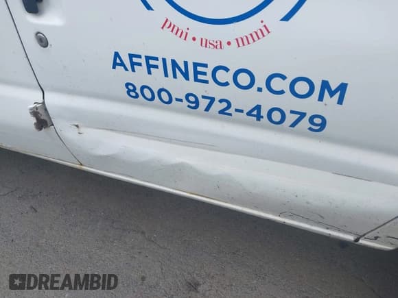 ✅ 2013 Ford Econoline Passenger XL • VIN: 1FBSS3BL8DDA76905 • Lot: 42338386. Wystawiony na IAAI z przebiegiem 170 674 mil. Bezpłatny archiwum sprzedaży aukcyjnych z USA i szczegółowy raport historii pojazdu na DreamBid. Zdjęcie 12.