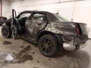 ✅ 2023 Chrysler 300 Touring L • VIN: 2C3CCASG8PH614020 • Lot: 43039433. Listed on IAAI with 25,592 mi. Free auction sales archive from the USA and detailed vehicle history report at DreamBid. Image 3.