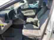 2017 Hyundai Elantra SE z VIN 5NPD84LF7HH187270, wystawiony jako Copart lot #69227885 z przebiegiem 73 485 mil mil oraz Szkoda całkowita • Salvage title. Historia ofert i sprzedaży dostępna na DreamBid. Obrazek 7.