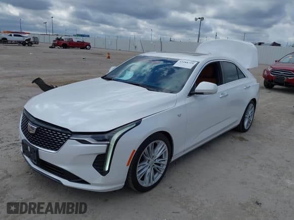 ✅ 2020 Cadillac CT4 Premium Luxury • VIN: 1G6DB5RL7L0147641 • Lot: 43488759. Wystawiony na IAAI z przebiegiem 82 491 mil. Bezpłatny archiwum sprzedaży aukcyjnych z USA i szczegółowy raport historii pojazdu na DreamBid. Zdjęcie 2.