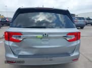 ✅ 2018 Honda Odyssey Elite • VIN: 5FNRL6H98JB062513 • Lot: 42126318. Listed on IAAI with 75,589 mi. Free auction sales archive from the USA and detailed vehicle history report at DreamBid. Image 17.