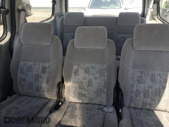 ✅ 2002 Pontiac Montana 1SA • VIN: 1GMDX03E62D277957 • Lot: 64256895. Listed on Copart with 96,383 mi. Free auction sales archive from the USA and detailed vehicle history report at DreamBid. Image 10.