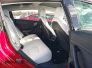 ✅ 2021 Tesla Model 3 Performance • VIN: 5YJ3E1EC0MF975578 • Lot: 43718657. Wystawiony na IAAI z przebiegiem 47 036 mil. Bezpłatny archiwum sprzedaży aukcyjnych z USA i szczegółowy raport historii pojazdu na DreamBid. Zdjęcie 8.