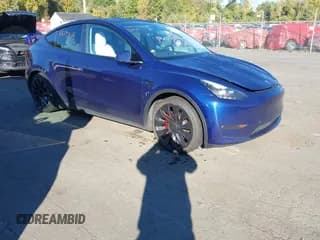 ✅ 2023 Tesla Model Y Performance • VIN: 7SAYGDEF4PF711895 • Lot: 43397024. Wystawiony na IAAI z przebiegiem 85 119 mil. Bezpłatny archiwum sprzedaży aukcyjnych z USA i szczegółowy raport historii pojazdu na DreamBid. Zdjęcie 1.