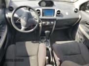 ✅ 2005 Scion xA • VIN: JTKKT624250124855 • Lot: 81070985. Wystawiony na Copart z przebiegiem 174 705 mil. Bezpłatny archiwum sprzedaży aukcyjnych z USA i szczegółowy raport historii pojazdu na DreamBid. Zdjęcie 8.