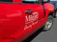 2019 Chevrolet Silverado 1500 Work Truck z VIN 2GCRCNEC5K1185667, wystawiony jako IAAI lot #42670324 z przebiegiem 119 799 mil mil oraz . Historia ofert i sprzedaży dostępna na DreamBid. Obrazek 1.