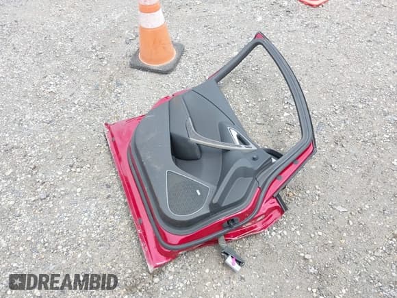 ✅ 2014 Buick Verano Group • VIN: 1G4PS5SKXE4131727 • Lot: 42752583. Listed on IAAI with 105,193 mi. Free auction sales archive from the USA and detailed vehicle history report at DreamBid. Image 12.