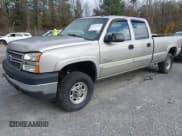 ✅ 2005 Chevrolet Silverado 2500HD LS • VIN: 1GCHK23235F842020 • Lot: 43671164. Wystawiony na IAAI z przebiegiem 270 891 mil. Bezpłatny archiwum sprzedaży aukcyjnych z USA i szczegółowy raport historii pojazdu na DreamBid. Zdjęcie 2.