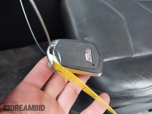 ✅ 2017 Cadillac Escalade ESV Luxury • VIN: 1GYS4HKJ5HR216543 • Lot: 43734571. Listed on IAAI with 199,891 mi. Free auction sales archive from the USA and detailed vehicle history report at DreamBid. Image 11.