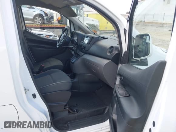 ✅ 2019 Nissan NV200 SV • VIN: 3N6CM0KN5KK708568 • Lot: 43222778. Listed on IAAI with 179,925 mi. Free auction sales archive from the USA and detailed vehicle history report at DreamBid. Image 5.