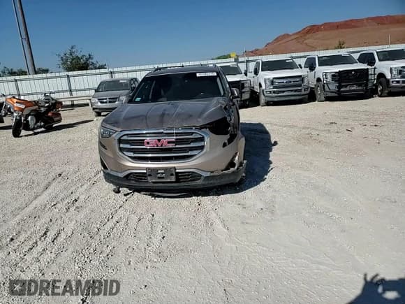 ✅ 2018 GMC Terrain SLT • VIN: 3GKALPEX3JL217268 • Lot: 82202215. Wystawiony na Copart z przebiegiem 155 835 mil. Bezpłatny archiwum sprzedaży aukcyjnych z USA i szczegółowy raport historii pojazdu na DreamBid. Zdjęcie 14.