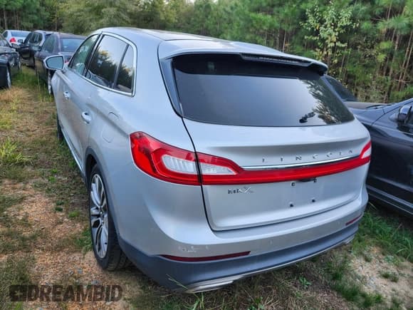 ✅ 2016 Lincoln MKX Reserve • VIN: 2LMTJ6LR8GBL33112 • Лот: 41703862. Опубликован ранее на IAAI с пробегом 130 172 миль. Бесплатный доступ к архиву аукционных продаж из США и подробный отчёт об истории автомобиля на DreamBid. Изображение 3.