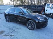 ✅ 2023 Maserati Grecale GT • VIN: ZN682AVA7P7432301 • Лот: 87949825. Опубликован ранее на Copart с пробегом 28 459 миль. Бесплатный доступ к архиву аукционных продаж из США и подробный отчёт об истории автомобиля на DreamBid. Изображение 4.