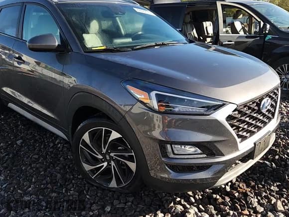 ✅ 2021 Hyundai Tucson Limited • VIN: KM8J33AL9MU351165 • Лот: 89682165. Опубликован ранее на Copart с пробегом 26 070 миль. Бесплатный доступ к архиву аукционных продаж из США и подробный отчёт об истории автомобиля на DreamBid. Изображение 15.