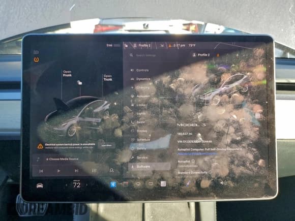 ✅ 2022 Tesla Model 3 • VIN: 5YJ3E1EAXNF304449 • Lot: 94233905. Wystawiony na Copart z przebiegiem 140 837 mil. Bezpłatny archiwum sprzedaży aukcyjnych z USA i szczegółowy raport historii pojazdu na DreamBid. Zdjęcie 9.