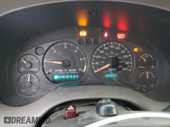 ✅ 2004 Chevrolet Blazer LS • VIN: 1GNDT13X34K148670 • Lot: 44439845. Wystawiony na Copart z przebiegiem 196 344 mil. Bezpłatny archiwum sprzedaży aukcyjnych z USA i szczegółowy raport historii pojazdu na DreamBid. Zdjęcie 9.