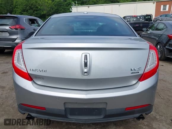 ✅ 2013 Lincoln MKS EcoBoost • VIN: 1LNHL9FT7DG617341 • Lot: 42723688. Listed on IAAI with 146,197 mi. Free auction sales archive from the USA and detailed vehicle history report at DreamBid. Image 15.