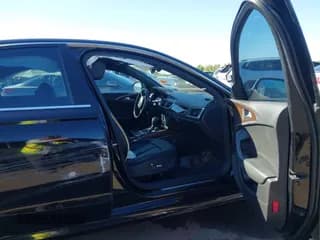 ✅ 2016 Audi A6 Premium • VIN: WAUCFAFC8GN125289 • Lot: 43618552. Wystawiony na IAAI z przebiegiem 70 396 mil. Bezpłatny archiwum sprzedaży aukcyjnych z USA i szczegółowy raport historii pojazdu na DreamBid. Zdjęcie 5.