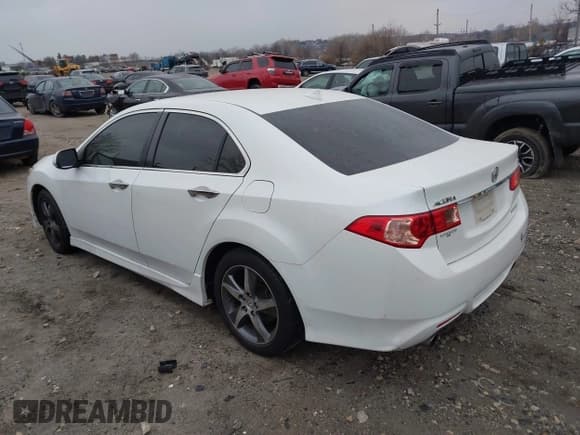 ✅ 2012 Acura TSX Special Edition • VIN: JH4CU2E86CC028611 • Lot: 43911913. Listed on IAAI with 135,506 mi. Free auction sales archive from the USA and detailed vehicle history report at DreamBid. Image 3.