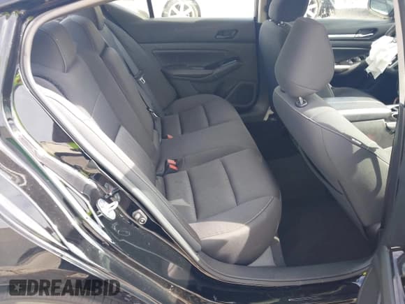 ✅ 2023 Nissan Altima SV • VIN: 1N4BL4DV2PN359785 • Lot: 43072326. Wystawiony na IAAI z przebiegiem 59 811 mil. Bezpłatny archiwum sprzedaży aukcyjnych z USA i szczegółowy raport historii pojazdu na DreamBid. Zdjęcie 8.