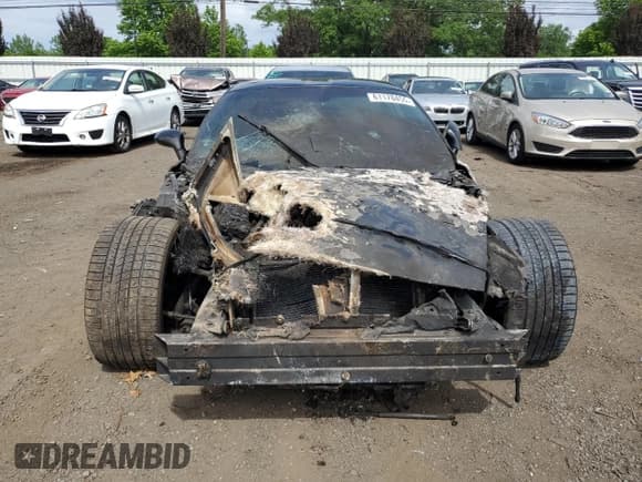 ✅ 2011 Chevrolet Corvette • VIN: 1G1YK2DE5B5110555 • Lot: 61178455. Wystawiony na Copart z przebiegiem Nie podano. Bezpłatny archiwum sprzedaży aukcyjnych z USA i szczegółowy raport historii pojazdu na DreamBid. Zdjęcie 5.