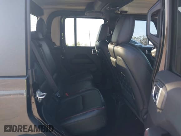 ✅ 2023 Jeep Gladiator Rubicon • VIN: 1C6JJTBGXPL543787 • Лот: 40963799. Опубликован ранее на IAAI с пробегом 5 402 миль. Бесплатный доступ к архиву аукционных продаж из США и подробный отчёт об истории автомобиля на DreamBid. Изображение 8.