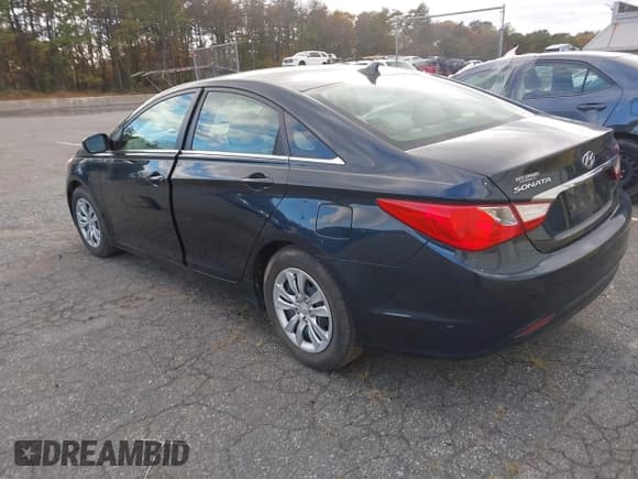 ✅ 2011 Hyundai Sonata GLS • VIN: 5NPEB4AC7BH215915 • Лот: 43601731. Опубликован ранее на IAAI с пробегом 67 196 миль. Бесплатный доступ к архиву аукционных продаж из США и подробный отчёт об истории автомобиля на DreamBid. Изображение 3.