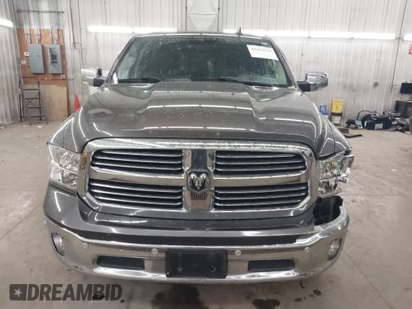 ✅ 2018 Ram 1500 Big Horn • VIN: 3C6RR7LT2JG226265 • Лот: 43472528. Опубликован ранее на IAAI с пробегом 199 840 миль. Бесплатный доступ к архиву аукционных продаж из США и подробный отчёт об истории автомобиля на DreamBid. Изображение 13.