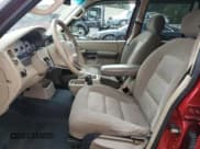 ✅ 2003 Ford Explorer Sport Trac XLS • VIN: 1FMZU67E63UA47980 • Lot: 80807165. Wystawiony na Copart z przebiegiem 165 574 mil. Bezpłatny archiwum sprzedaży aukcyjnych z USA i szczegółowy raport historii pojazdu na DreamBid. Zdjęcie 7.